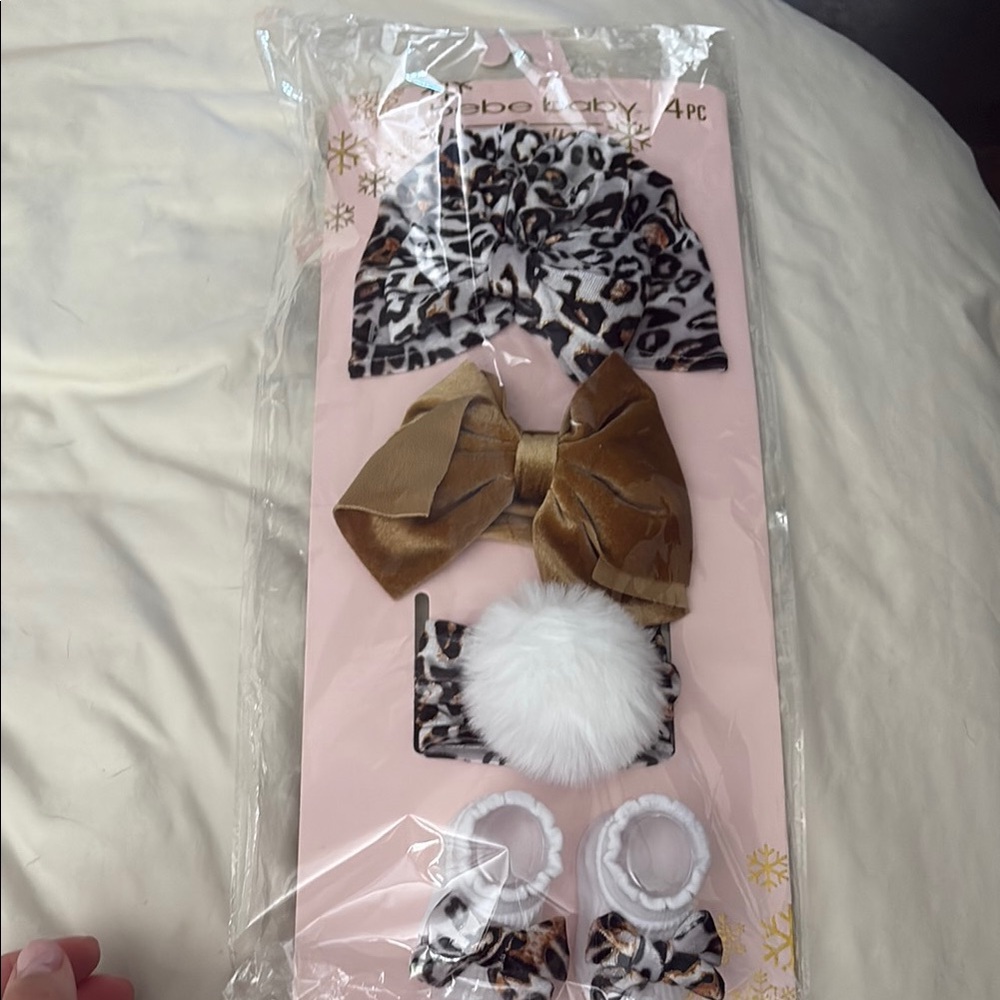 Bebe leopard cheetah hat faux fur bow head bands footie socks nwt gift baby kids